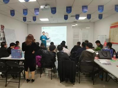 急救知識培訓(xùn)走進(jìn)中國平安人壽保險(xiǎn)公司，為員工生命安全保駕護(hù)航